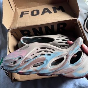 *Unused*Yeezy Foam runner ‘MX Sand Carbon’